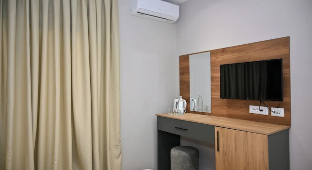 MondurO Hotel, Rezerwuj Hotel Durrës Durres County