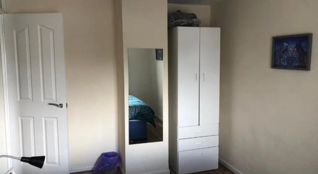 Claire’s AirBNB 2, Забронировать Отель Отели Белфаста с парковкой, рядом с Stephen Shaw Art Gallery, Парковка