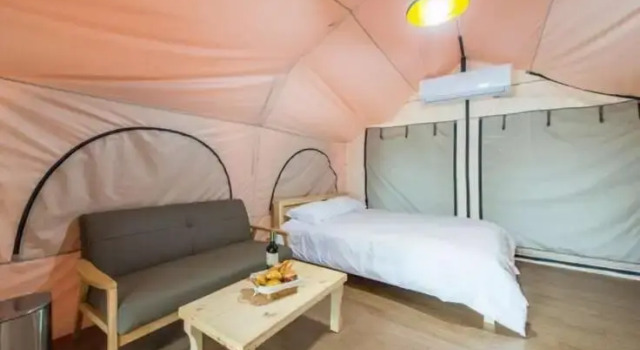 Pocheon Pureunsan Fairway Glamping, Забронировать Кемпинг Отели Пхочхон с парковкой, рядом с Парк развлечений Sanjeong Land, Парковка
