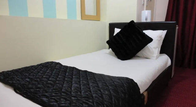 Одноместный номер Economy City View Hotel - Roman Road Market