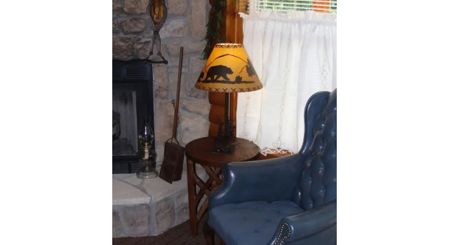 Crystal Cove Bed and Breakfast, Забронировать Отель Отели Table Rock Lake с парковкой, Парковка