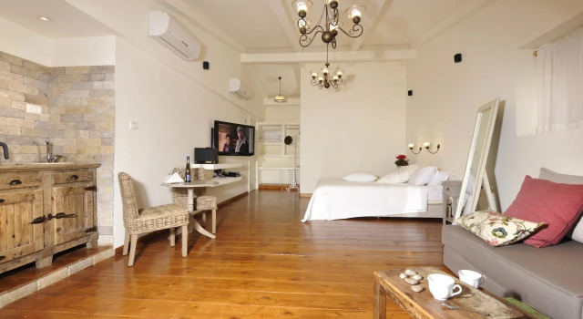 Bikta Belavan Lodge