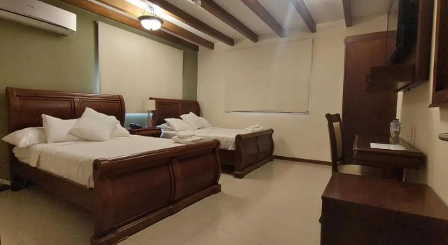 Четырёхместный номер Deluxe Hotel Voyager Manta