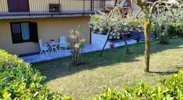 Feel at Home - LETIZIA LAKE HOUSE, Buchen Sie Hotel Hotels in Iseosee mit Parkplatz, Parkplätze