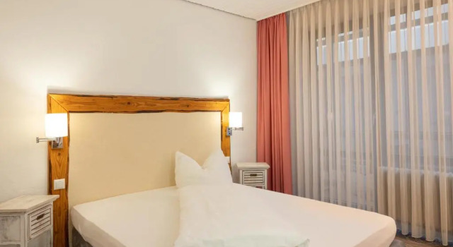 Wacker Landgasthof, Varaa Hotelli Hotellit Baijeri pysäköinnillä, Pysäköinti