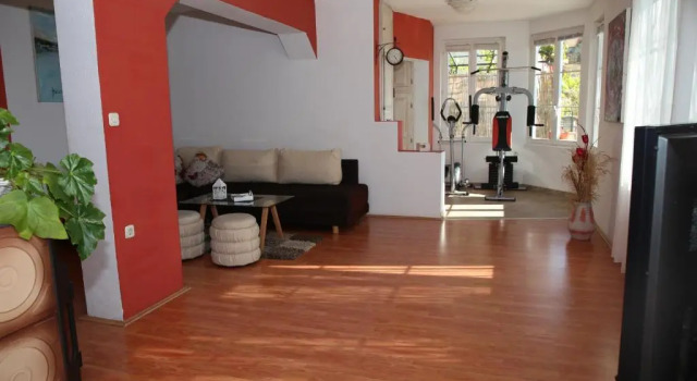 Apartment Poseidon, Rezerwuj Apartament Hotele w Split-Dalmatia County z parkingiem, Parking