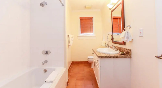 Вилла с 2 комнатами с балконом Poets Cove Resort & Spa