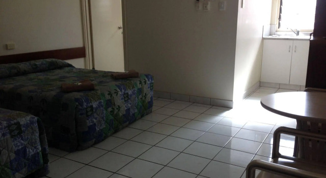 Palms Motel