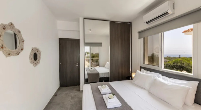 Ayia Napa Bay View Villa 6, Buchen Sie Villa Villen in Famagusta, Villa