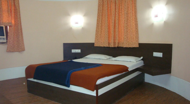 Hotel Tapovan