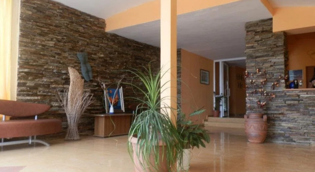 Hotel Surf Primorsko, Забронировать Отель Отели Приморско с бассейном, рядом с Aquapark Primorsko, Бассейн