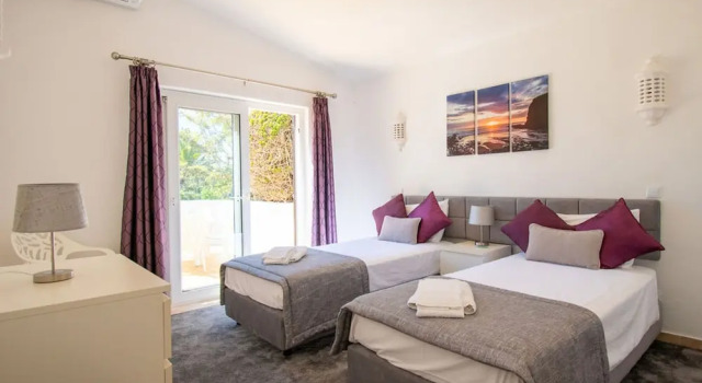61 vdm Superb Villa on Vale do Milho With Heated, Rezervovat Vila Chaty v Algarve, Chalupa
