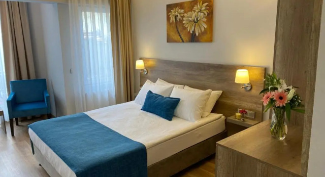 Четырёхместный номер Standard Hotel Pelit