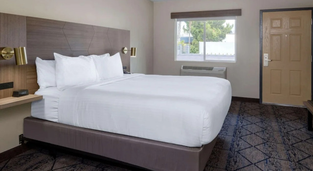 Двухместный номер Ramada by Wyndham Modesto Yosemite Area