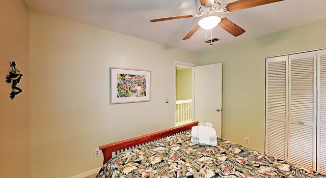 Quiet Near Beach & Charleston 3 Bedroom Home, Забронировать Отель Маунт-Плезант Charleston Area, рядом с East Cooper Medical Center