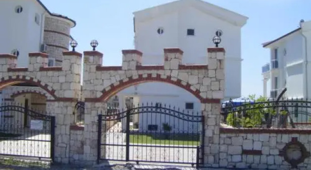Villa Stone