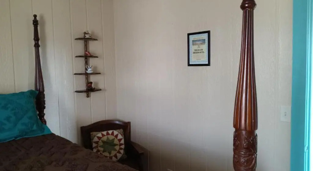 Номер Deluxe Tombstone Bordello Bed & Breakfast