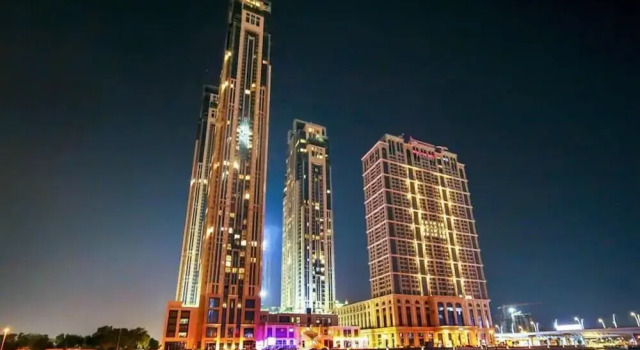 Dubai Canal View 1 BR Premium Apartment - AMN