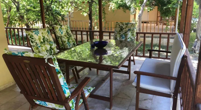 Коттедж Ephesus Holiday House