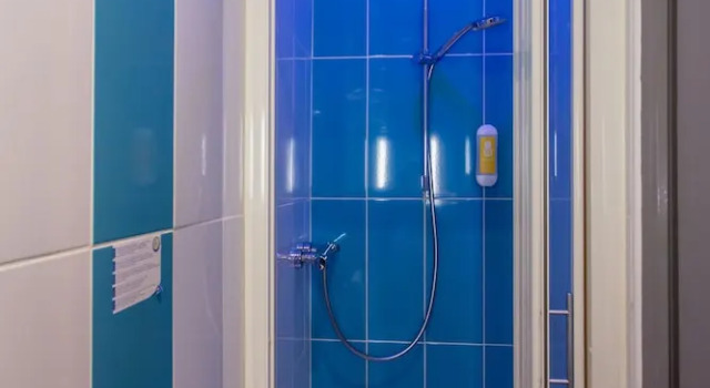 Четырёхместный семейный номер Standard Hôtel The Originals Access - proche centre-ville - Gare