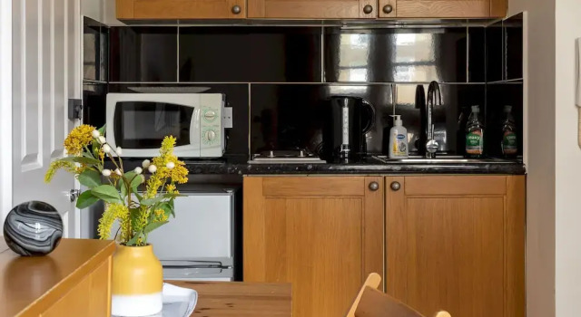 Cosy Studio in Earls Court Flat 10, Varaa Huoneisto Asunnot kohteessa Merseyside, Huoneisto