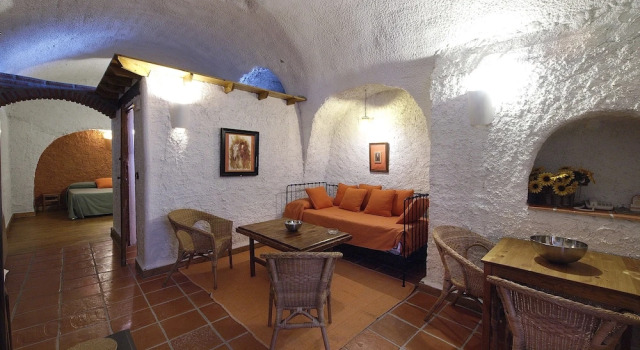 Семейный коттедж c 1 комнатой Casas Cueva y Cortijo La Tala en Guadix
