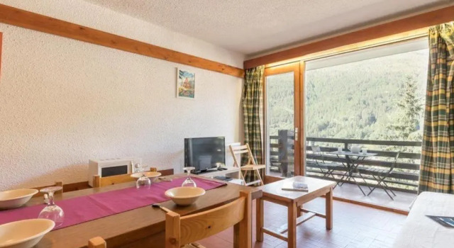 Appartement Serre Chevalier, 2 pièces, 6 personnes - FR-1-330E-26, Varaa Huoneisto Saint-Chaffrey 