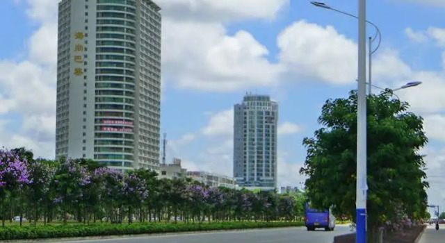 Beihai Holiday Xinganxian Apartment Railway Station Branch, Book Lejlighed Hoteller i Beihai med pool, Swimmingpool