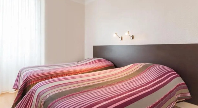 Двухместный номер Standard Logis Hôtel Le Jabron
