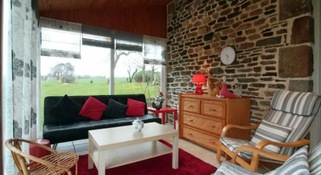 Maison chaleureuse avec WIFI et animaux acceptés près du Mont de Cerisy - FR-1-497-40, Забронировать Отель  