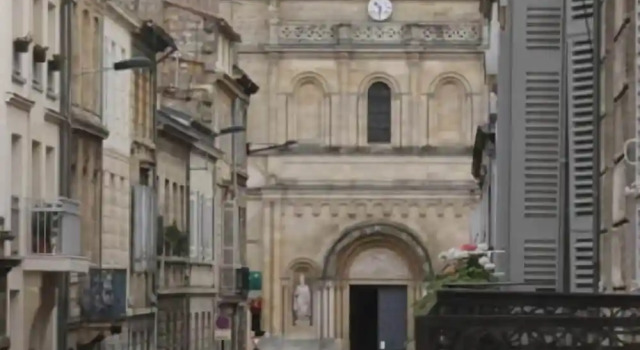 22 Bordeaux, Забронировать Отель Отели Бордо с бассейном, рядом с Музей естественной истории, Бассейн