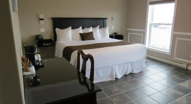 Люкс с видом на море Dockside Suites