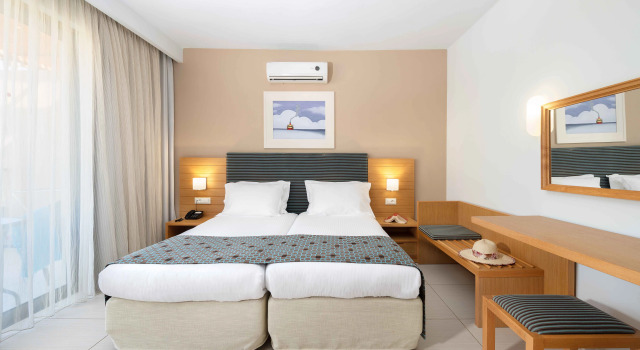 Iolida Beach by Smile Hotels, Забронировать Отель Отели Айия-Марина-Неа-Кидония с завтраком, Завтраки