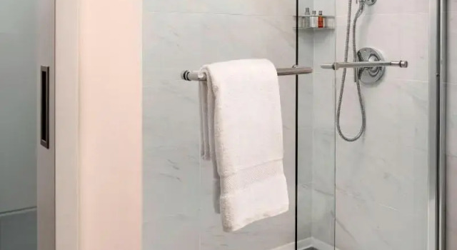 Двухместный клубный номер Standard Irvine Marriott
