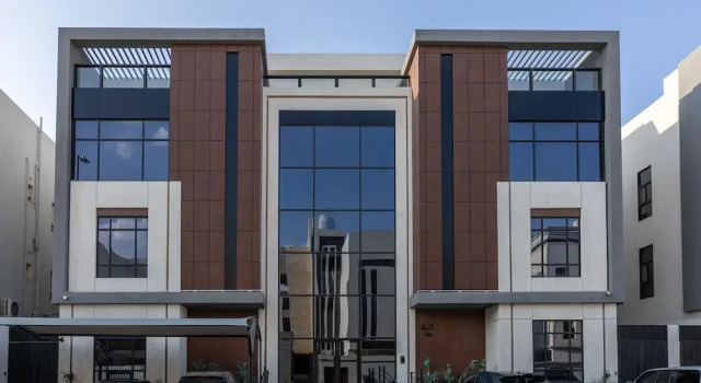 Апартаменты Three BR Luxurious & Spacious Flat in Almadinah