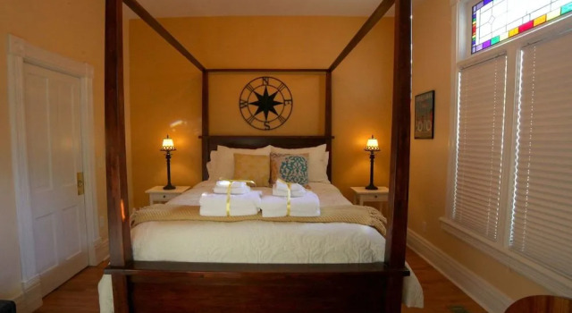 Duncan House Bed and Breakfast, Buchen Sie Hotel St. Joseph Michigan