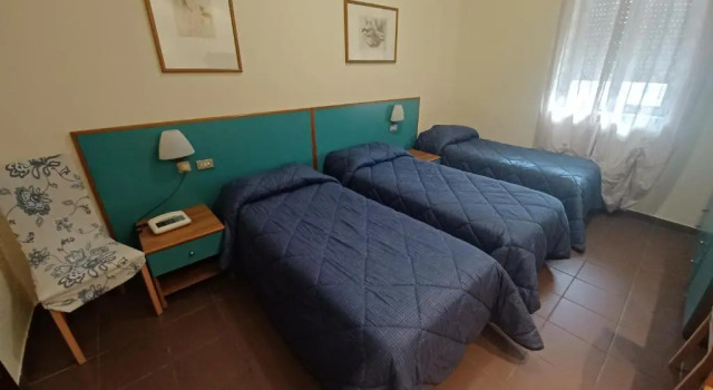 Трёхместный номер Standard Hotel Costa