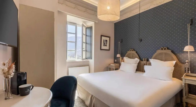Двухместный номер Classic Hôtel La Robéyère - BW Signature Collection
