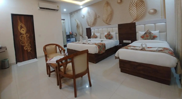 Люкс Dwelling Residency Hotel