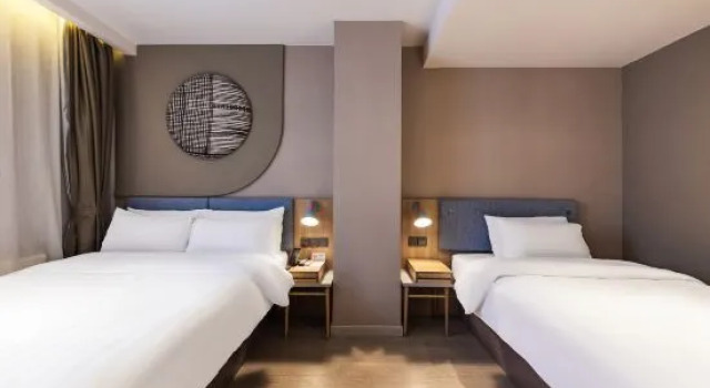 Люкс Homeinn Neo (Shijiazhuang Zhongshan West Road Xinbai Plaza Mixc Mall)