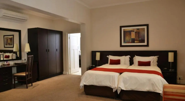 Standard Família quarto Cumberland Hotel Worcester