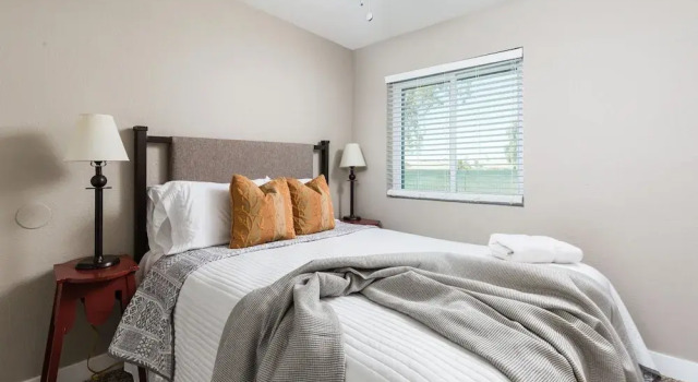The Diamond - Private Pool / Pet Friendly / 4BD Near Arena, Foglalás Apartman Phoenix Scottsdale