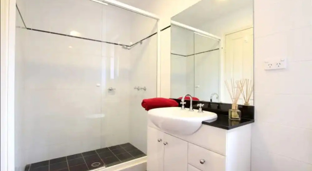 Апартаменты с 2 комнатами Bondi Beach Garden Apartment