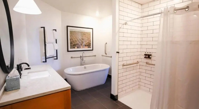 Двухместный люкс Premier Origin Lexington, a Wyndham Hotel