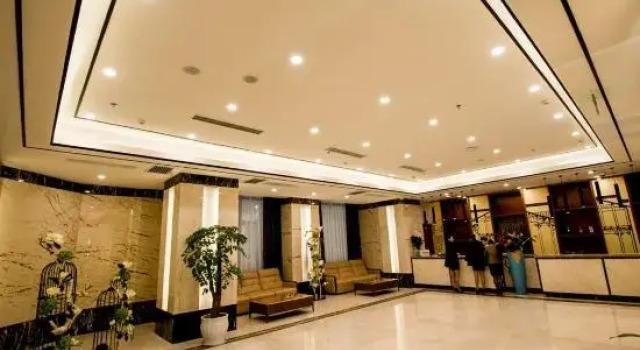 Minghua Hotel, Prenota Hotel Hotel a Mianyang con parcheggio, Parcheggio