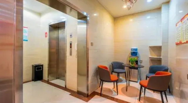 Ruidu Express Hotel, Rezerwuj Hotel Urumqi Xinjiang