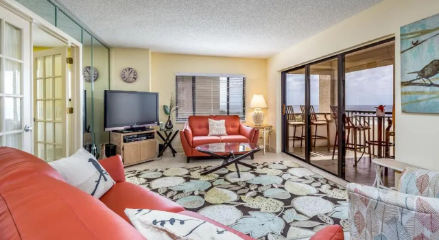 Sandarac B610, 2 Bedrooms, Pool Access, Beach Front, Sleeps 4