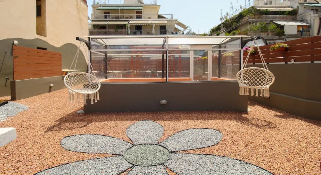 Апартаменты Modern Apartment With Roof Terrace in Athens