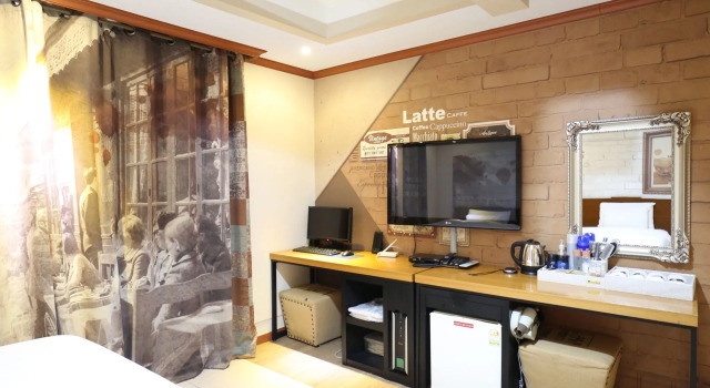 Mokpo New Evergreen Hotel, Забронировать Отель Отели Мокпхо 3 звезды, 3*