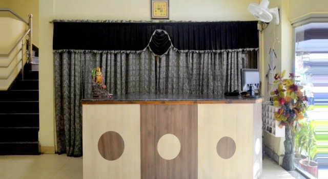 OYO 5655 Hotel Ganges, Забронировать Отель Отели Горакхпур 3 звезды, 3*
